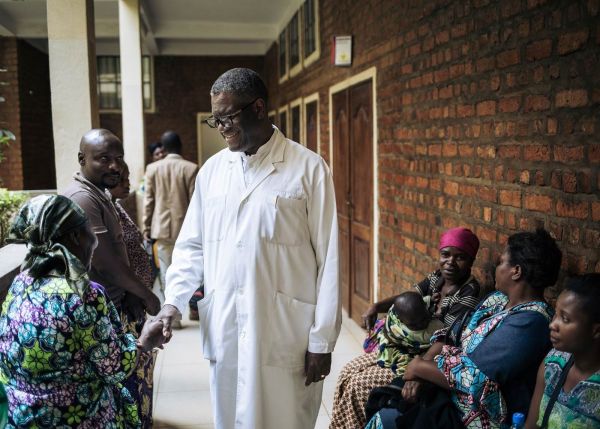 Photo : Denis Mukwege, hôpital de Panzi © Alexis Huguet / Fondation Pierre Fabre