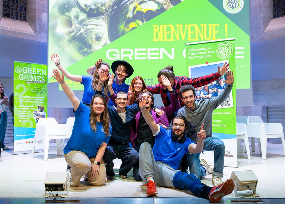 Les ambassadeurs et ambassadrices des transitions ont pour mission d’animer la communauté étudiante et de la sensibiliser aux enjeux environnementaux et sociétaux © Gautier Dufau