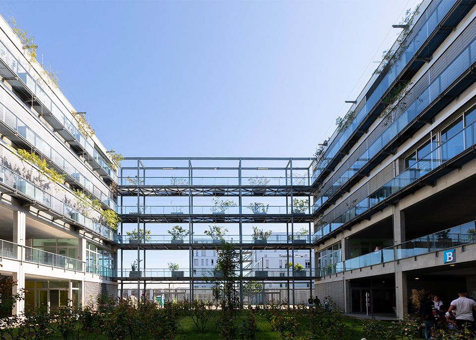 Campus Bastide à Bordeaux @ Gautier Dufau