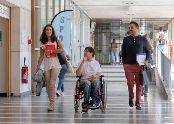 Photo : The University has established specific measures to accomodate students with special needs throughout their university experience © CPU