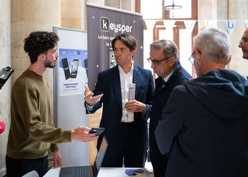 Photo La start-up Keysper qui travaille sur l'accès au logement était aussi présente pour Fête la rentrée © Gautier Dufau