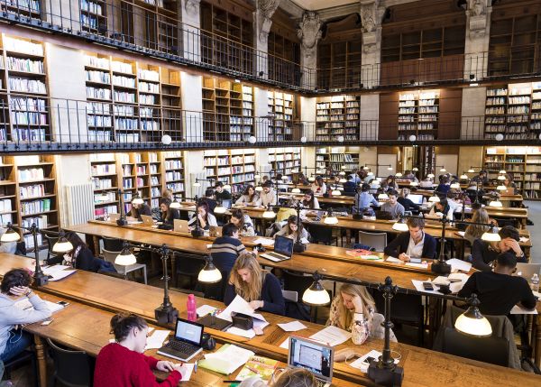 Photo : 36 university libraries spread out over the different campuses © University of Bordeaux