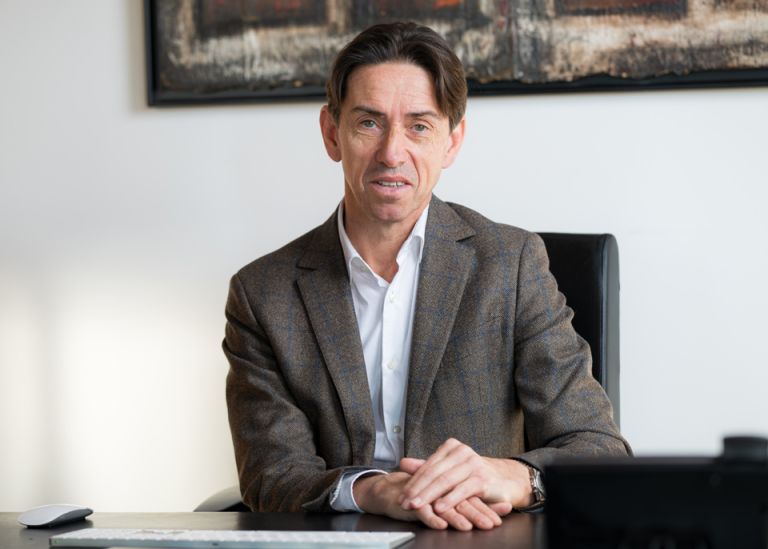 Dean Lewis, président de l'université de Bordeaux © Gautier Dufau
