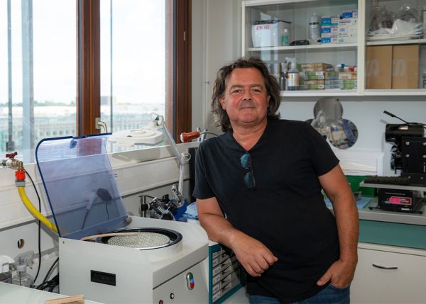 Photo : Eric Pubert, laboratoire PACEA © Gautier Dufau