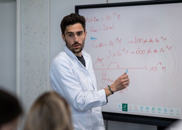 Photo : La réforme des études de santé sera effective dès la rentrée 2027 ©Gautier Dufau