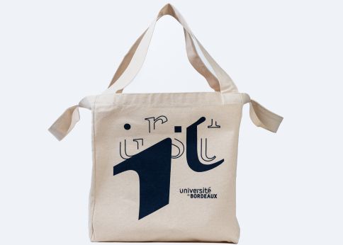 Photo Grand sac de plage en coton (300 gr/m²) - Coloris unique : écru - Fabriqué en Europe - PU TTC : 6,50 €