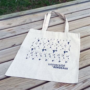 Photo Sac shopping en coton recyclé (150 gr/m²) - Coloris unique : écru - Fabriqué en Europe - PU TTC : 2,90 €