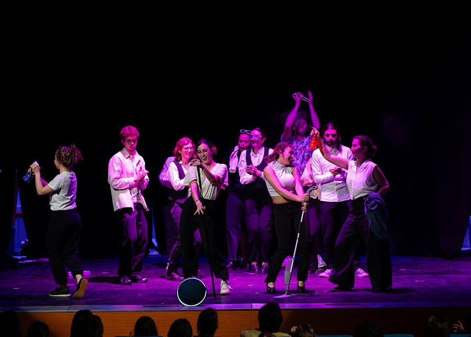 Spectacle de théatre étudiant sur le campus Montesquieu - © Gautier DUFAU