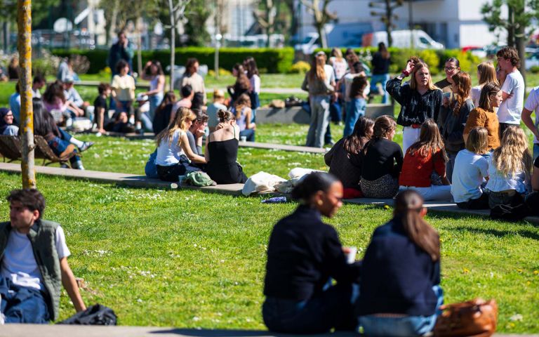 Une © Gautier Dufau